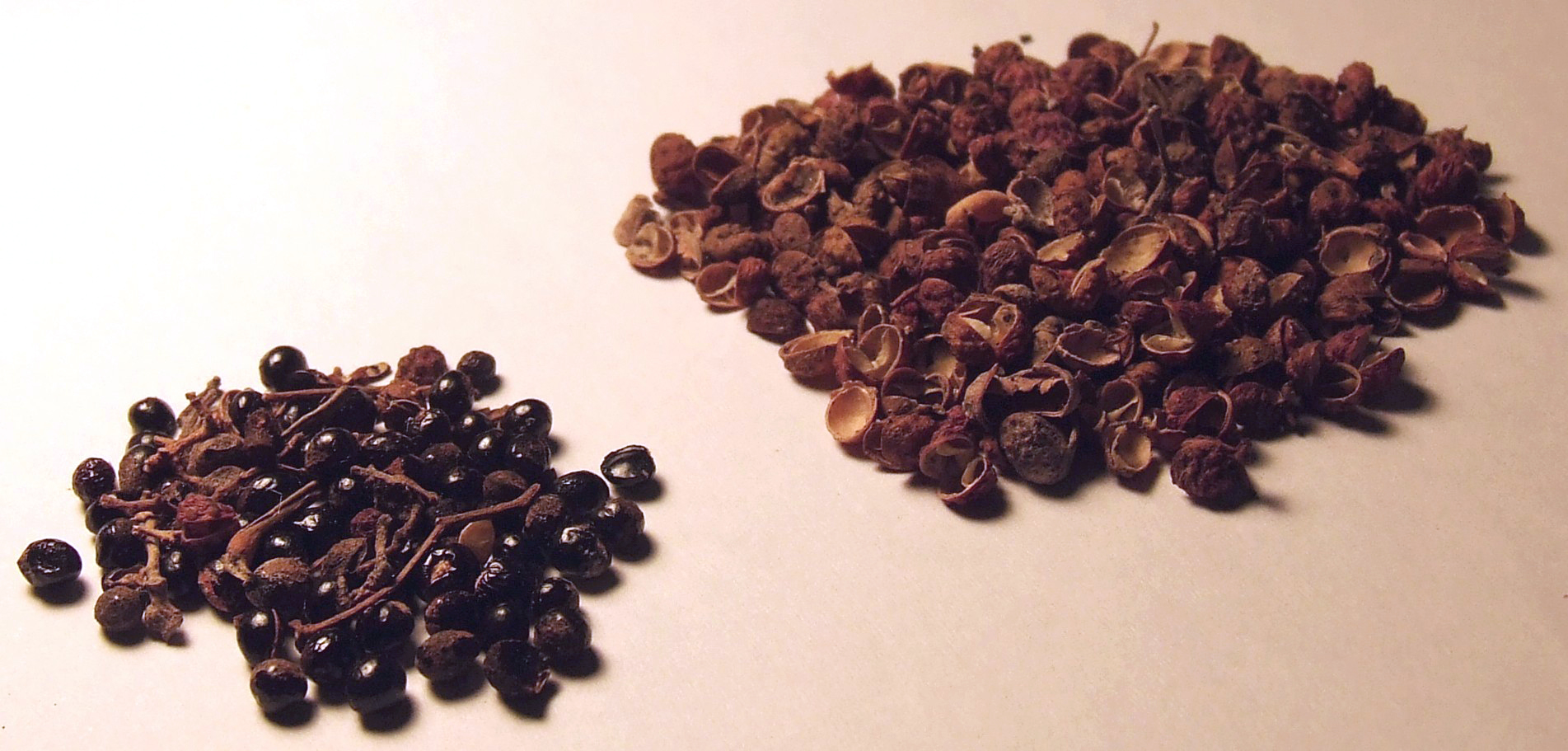 Preground pepper tastes like dust after three months